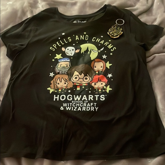 Warner Bros. Tops - Warner Bros. Harry Potter Women’s Tee and Keychain